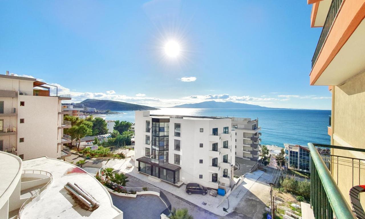 Allure Apartment Sarandë エクステリア 写真